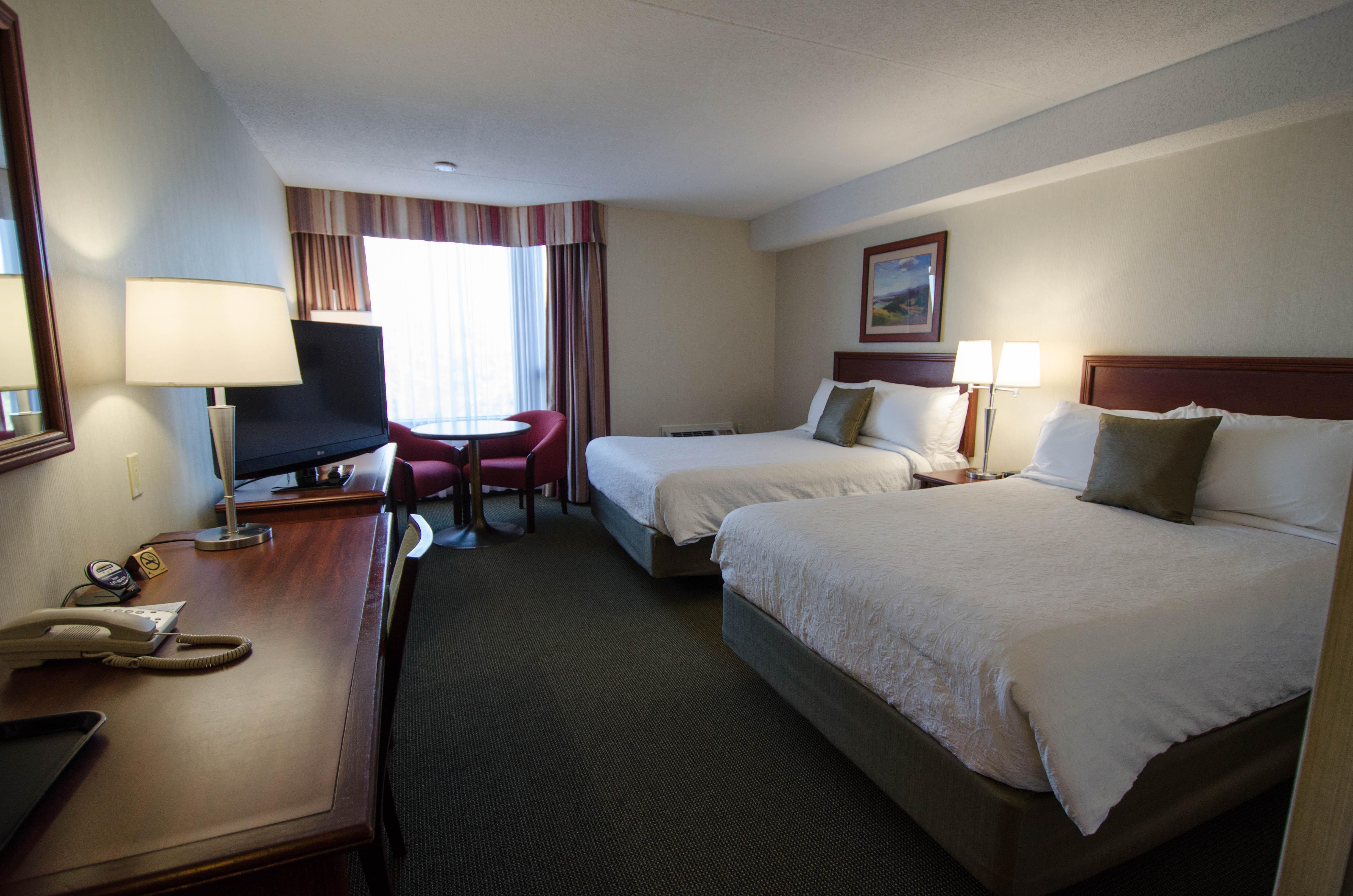 Hotel Welcominns Boucherville Bagian luar foto