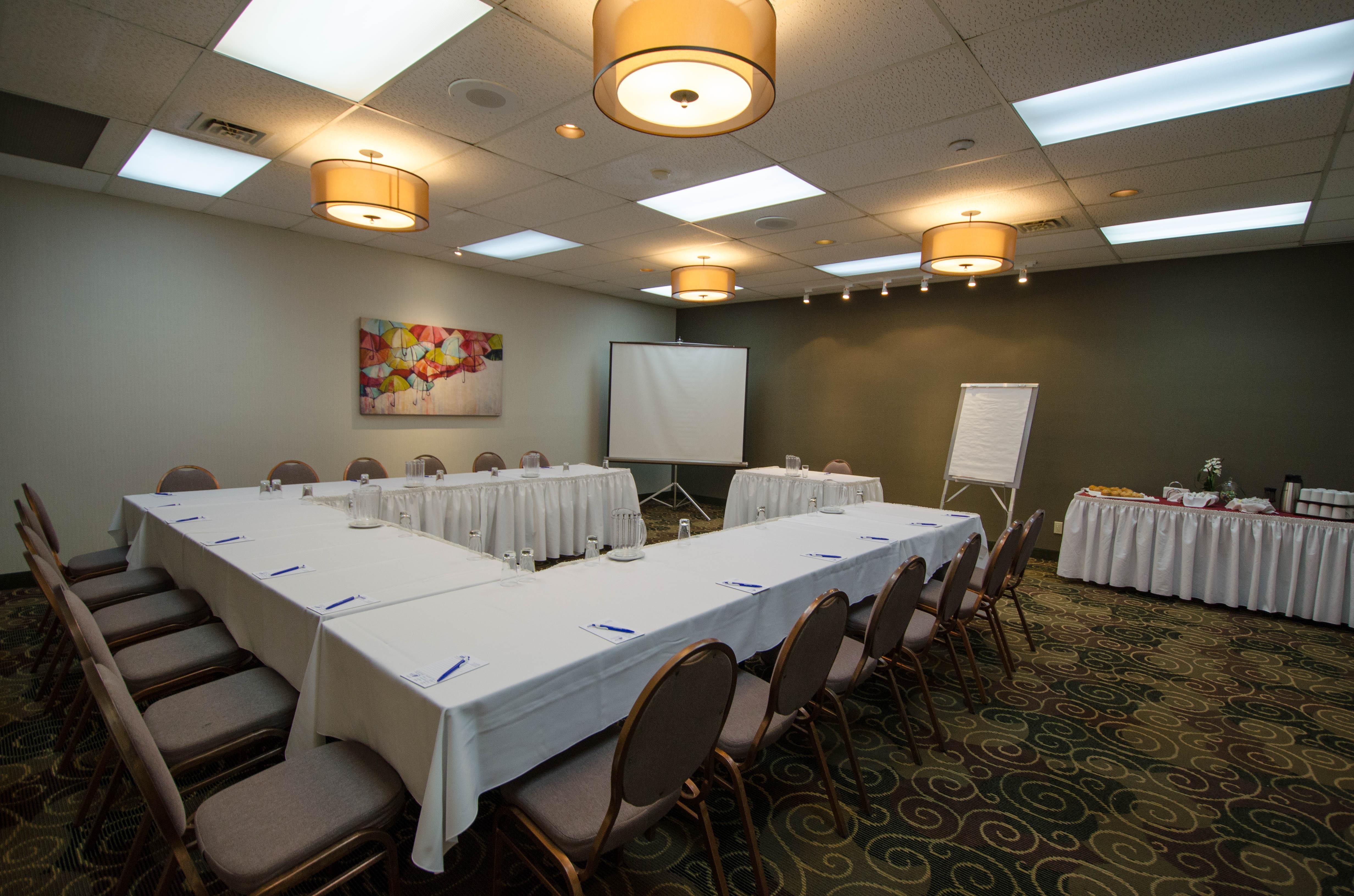 Hotel Welcominns Boucherville Bagian luar foto