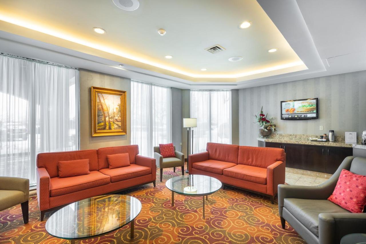 Hotel Welcominns Boucherville Bagian luar foto