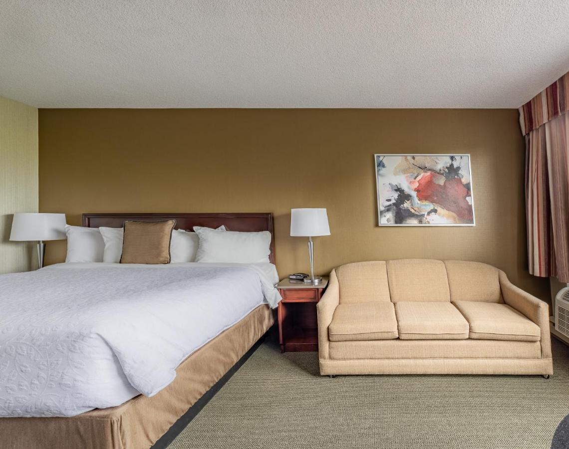 Hotel Welcominns Boucherville Bagian luar foto