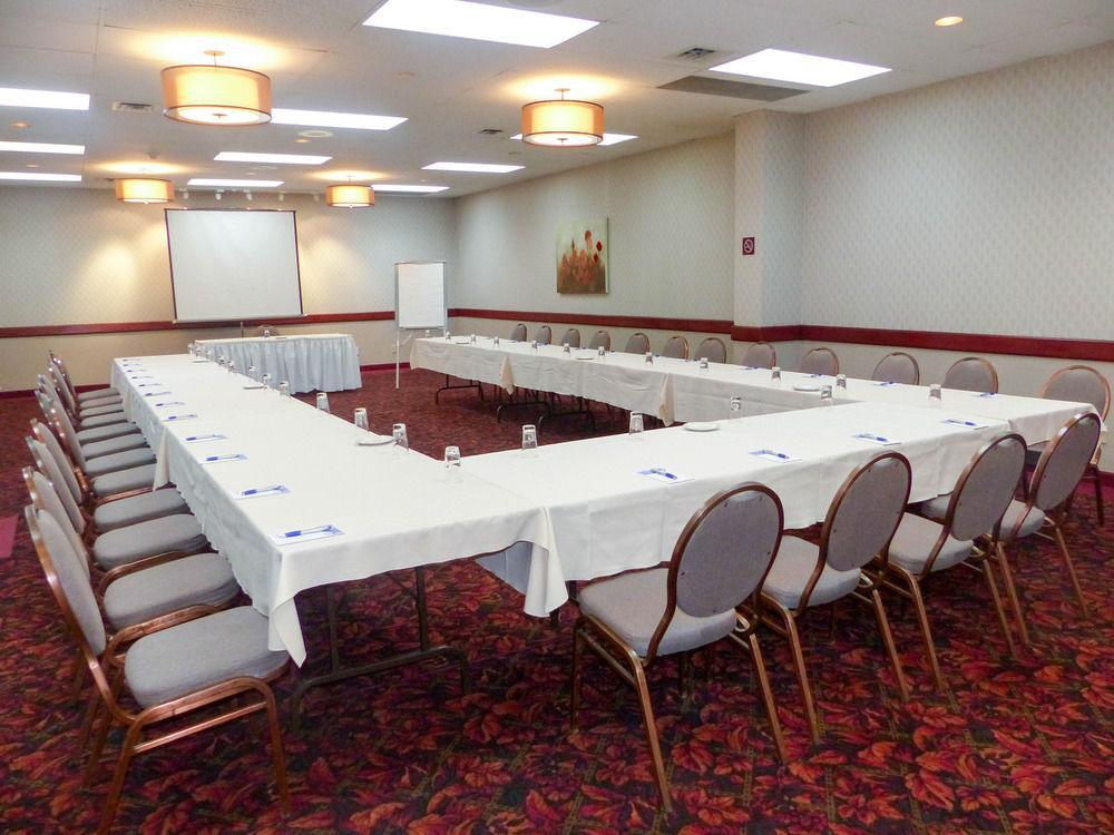 Hotel Welcominns Boucherville Bagian luar foto