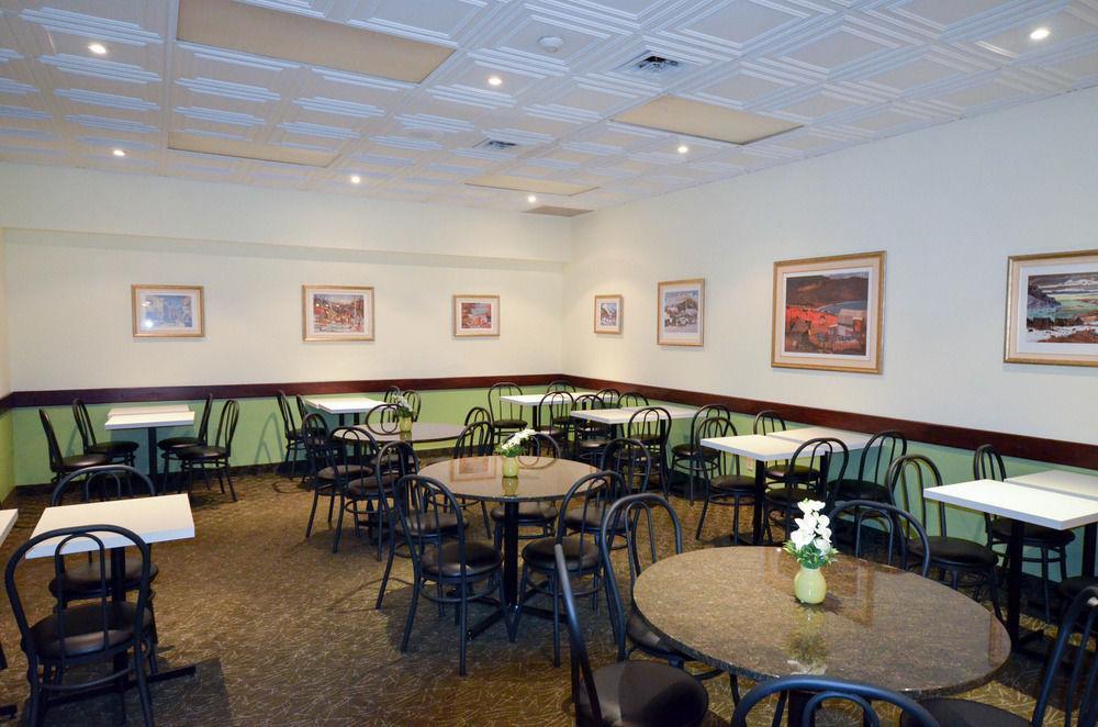Hotel Welcominns Boucherville Bagian luar foto