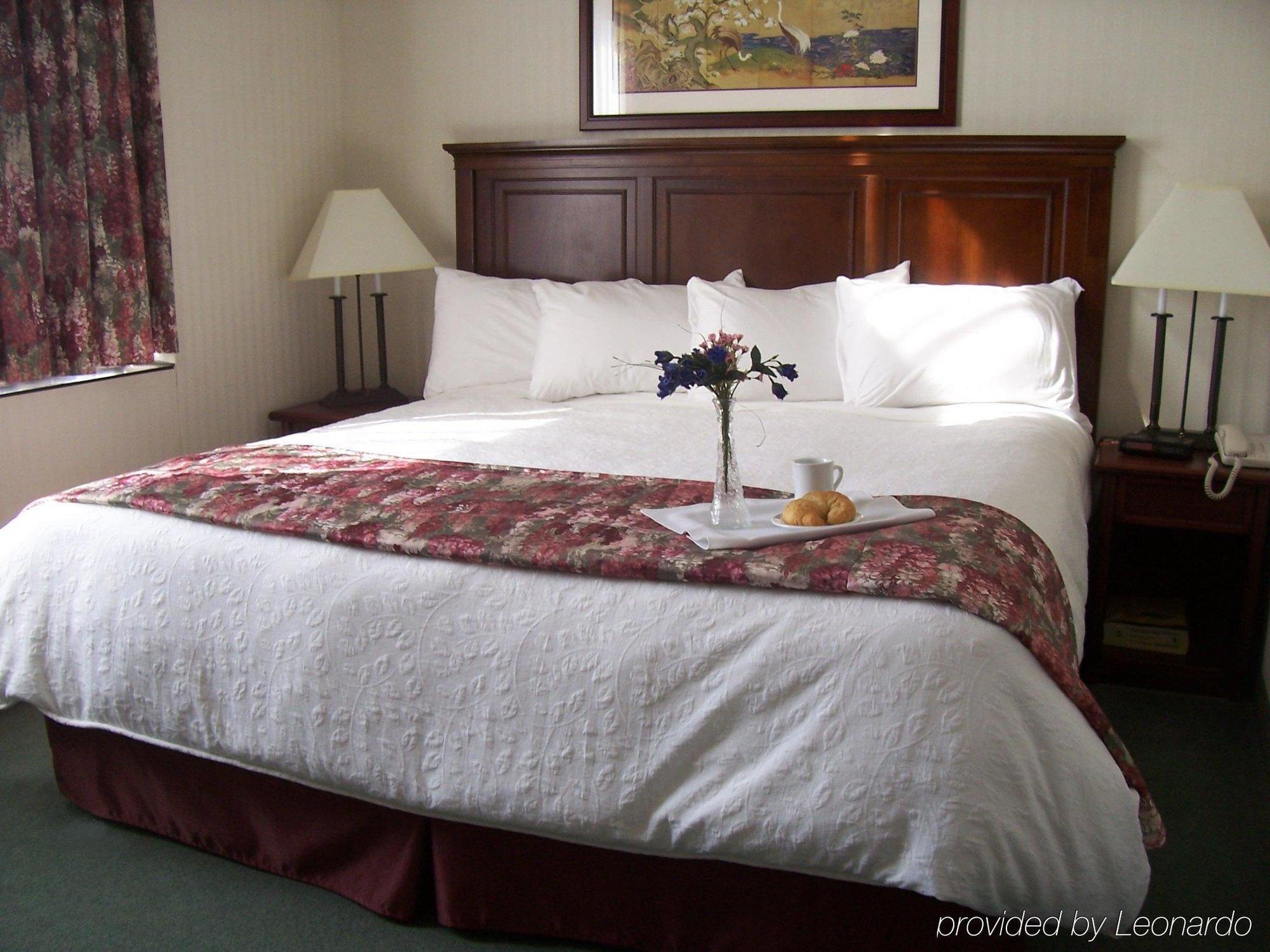 Hotel Welcominns Boucherville Bagian luar foto