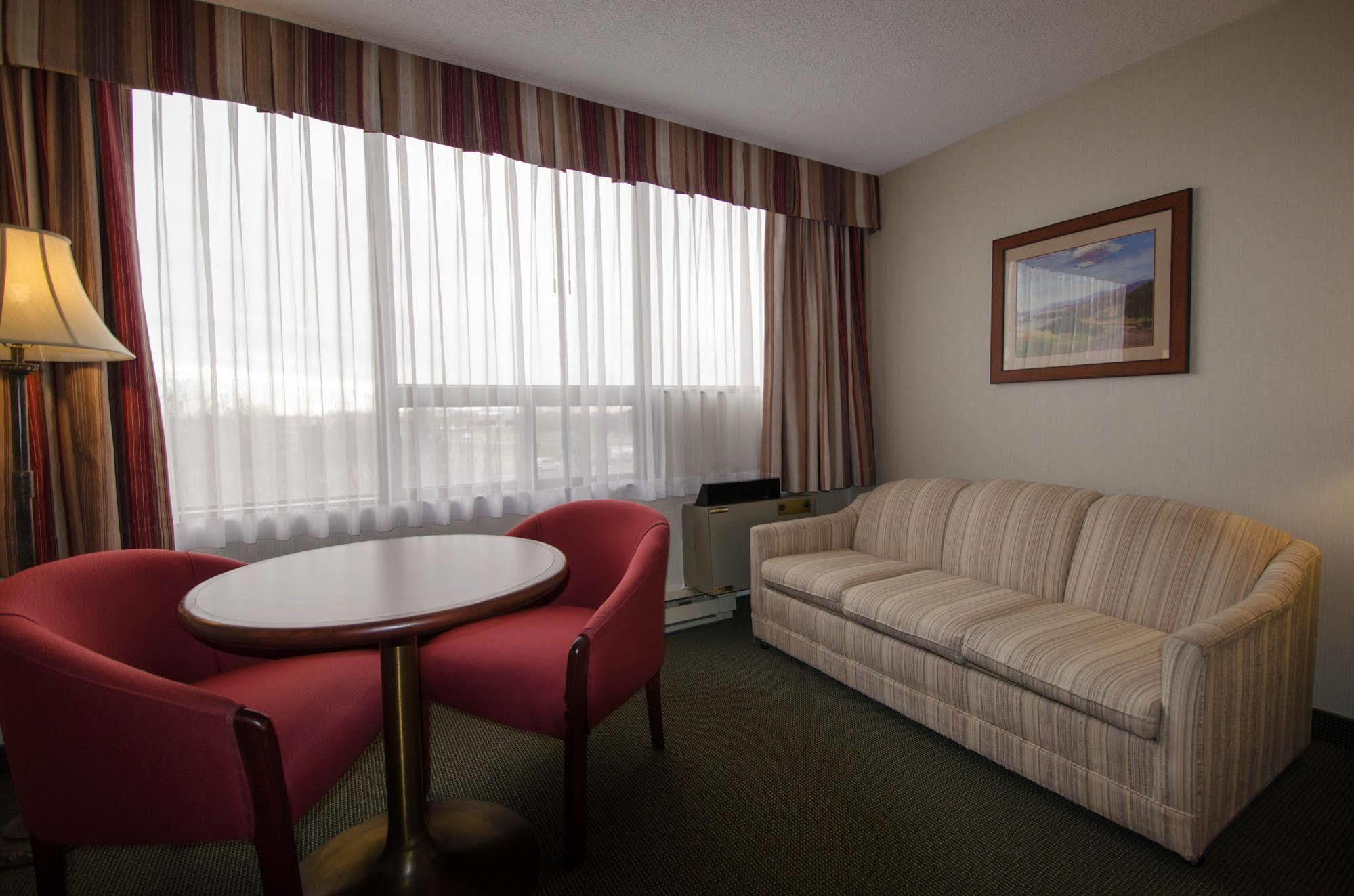 Hotel Welcominns Boucherville Bagian luar foto